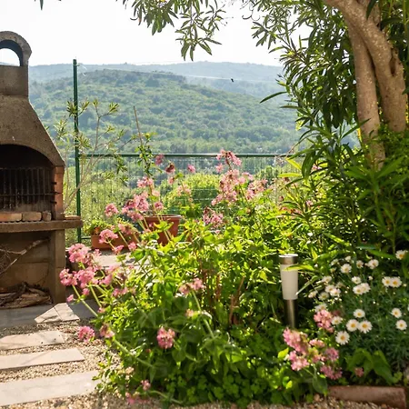 Casa de Férias Haus Gaia By Interhome Barbici